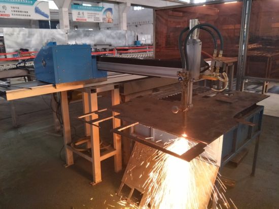 Jiaxin pesado de plomo de ferro pórtico cnc máquina de corte de plasma / máquina chinesa de corte de plasma CNC barato / cortador de plasma CNC