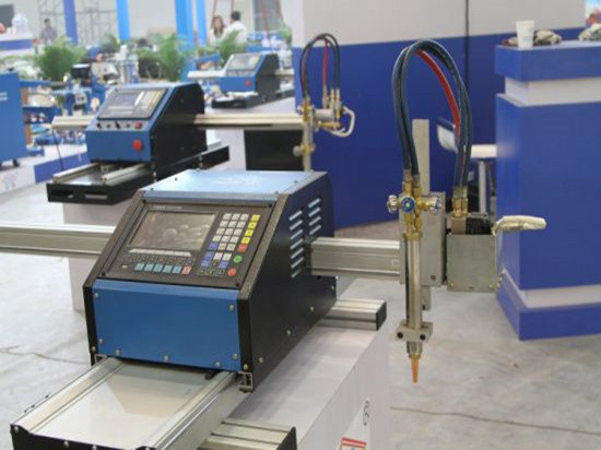 máquina de corte de plasma CNC para tubo de aceiro co rotativo 43/63/100/160 / 200A en venda